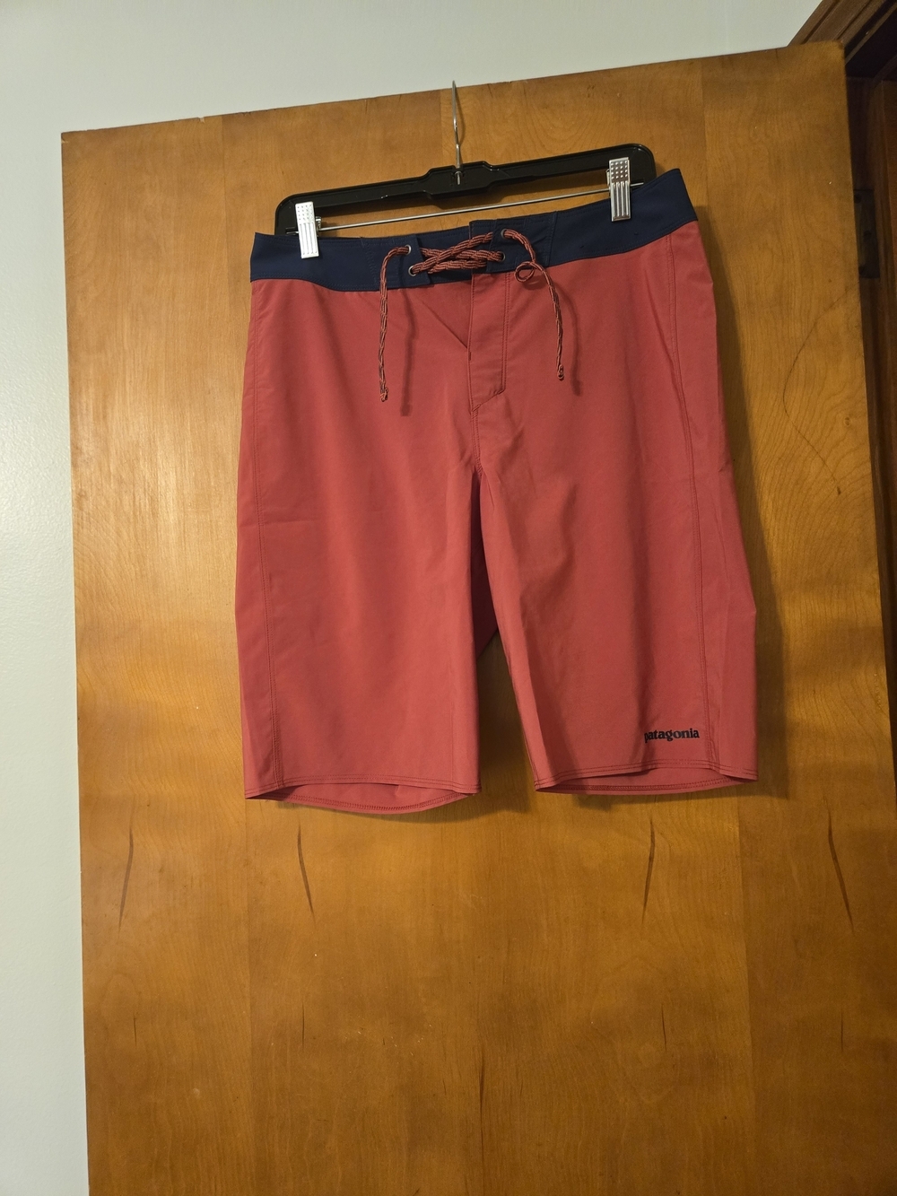 Patagonia Hydro Peak Board Shorts Sumac Red Size 30